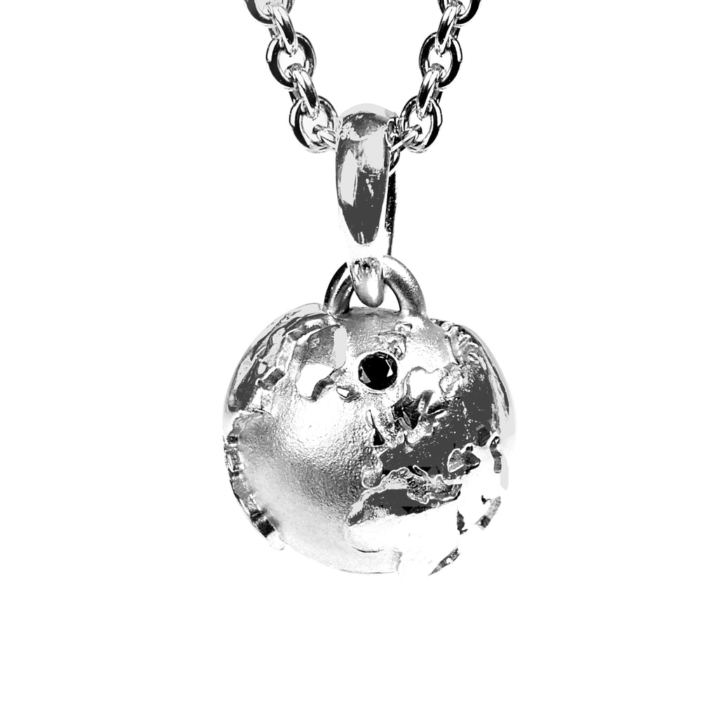 The globe, 925s Sterling silver